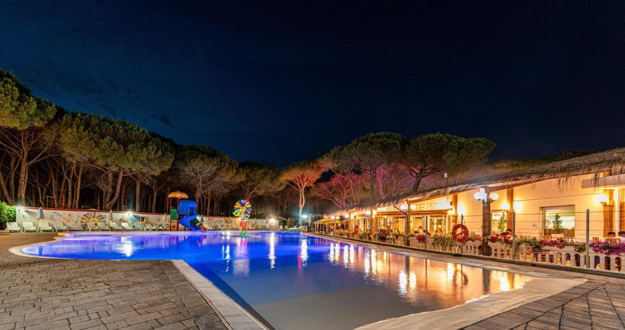 Arcobaleno Village Marina Di Bibbona Exterior photo